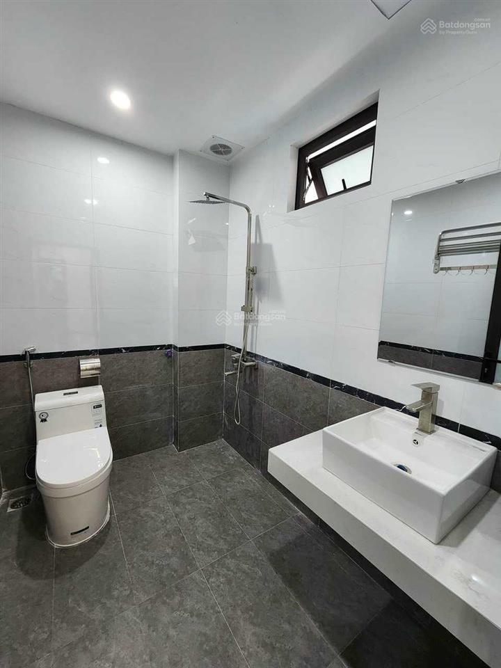 Bán nhà giá rẻ vân canh 33m2, full nội thất, giá 5.3 tỷ, 30 ra đường ô tô, gần đường vành đai 3.5