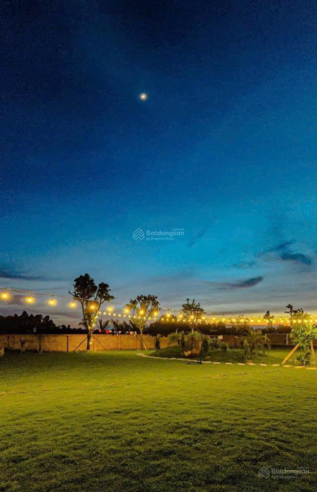 Bán villa 4000m2 để ở hoặc kinh doanh khu sinh thái minh trí  sóc sơn giá chỉ hơn 4 tr/m2