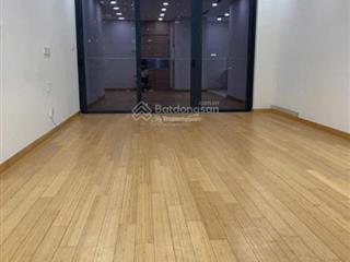 Chính chủ bán căn hộ 122m2, 3pn tòa e4 yên hòa park view, giá 9.x tỷ