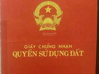 Bán nhà khu phân lô trung tâm quận cầu giấy . dt 34 m2, nhà xây 5 tầng , mt 4 m .( giá 8 tỷ )