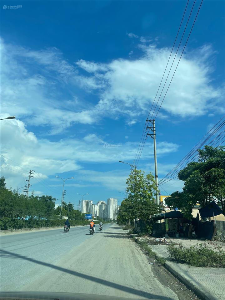 Bán kho nhà xưởng cụm công nghiệp lại yên, hà nội dt 6300m2. giá chỉ hơn 10tr/m 0988 529 ***