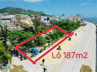 Quangvinh chào bán lô đất 187m2 view trực diện biển như hình.lô 2ty8 (giá 15tr/m2 )kinh doanh ngay