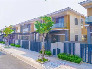 Nhà phố sun casa central vsip ii bình dương giá bán  2 tỷ7  3tỷ1. 0944 161 ***