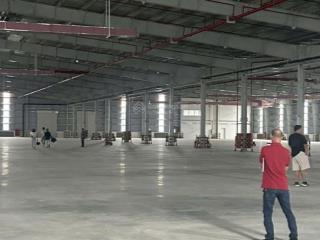 Cho thuê xưởng văn giang, hưng yên doanh nghiệp fdi 1800m2 giá 86k/m2/thang