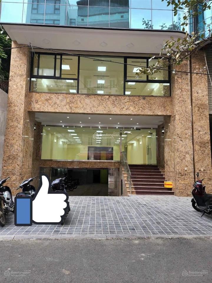 Bán tòa nhà mặt phố lạc long quân, tây hồ. dt sổ 95m2 x 7t, mt 6m. có hầm, gần hồ tây, 2 thoáng