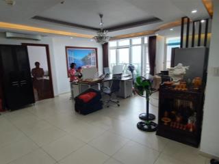 Cần bán satra eximland penthouse b, 344m2, 4pn, 4wc, full nt, 15 tỷ có sổ.  0983 568 *** gặp tín