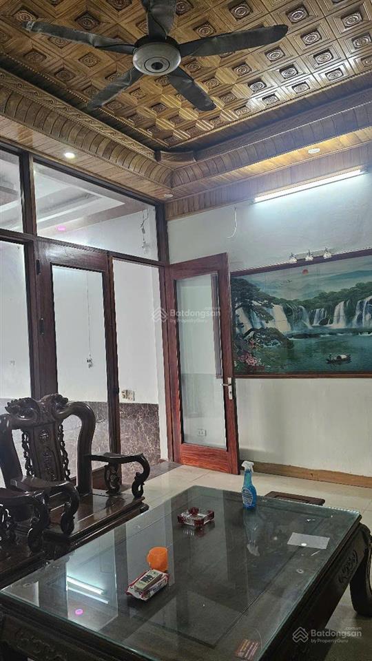 Bán nhà 4 tầng phường liên bảo, tp vĩnh yên, 135 m2, 5,5m mặt tiền, 10 phòng ngủ, hàng hiếm giá tốt