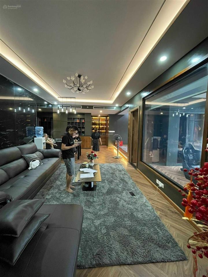 Siêu hot!! cần cho thuê gấp các căn hộ cao cấp ở king palace 23 ngủ full đồ ở tòa king palace