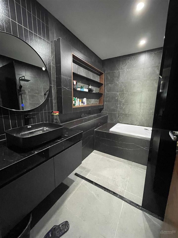 Siêu hot!! cần cho thuê gấp các căn hộ cao cấp ở king palace 23 ngủ full đồ ở tòa king palace