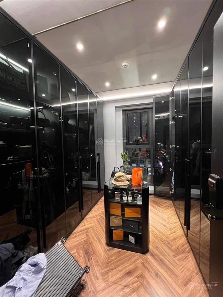 Siêu hot! cần bán gấp các căn hộ 2n2wc và 3n2wc full đồ cực đẹp ở king palace 108 nguyễn trãi