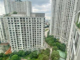 Bán căn hộ r1 royal city, 2 ngủ cực thoáng, view bể bơi, dt 112m2, giá 8 tỷ