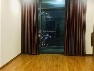 Chính chủ cho thuê nhanh 3 ngủ, discovery 302 cầu giấy, 110m2, giá chỉ 14,5tr/th.  0902 758 ***