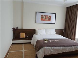 Cc cho thuê căn góc, 137m2, 3pn, vinhomes 54a nguyễn chí thanh.  0936 363 ***