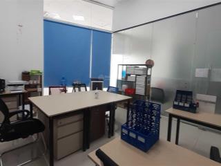 Văn phòng nhỏ 22 m2 ngay chân cầu chữ y  dịch vụ trọn gói cho 38 người  chuyên nghiệp q8