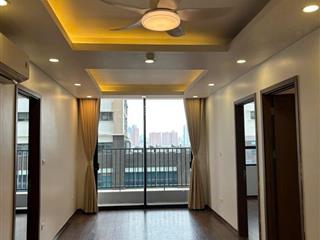 Bán căn 4pn dt 132m2 giá chỉ hơn 9 tỷ đồng, hướng nam mát mẻ. kim ngân 0946 675 ***