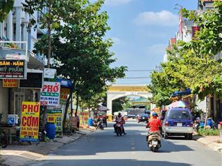 Bán nhà hoàn công mt kinh doanh, mt đường chính phú hồng thịnh 8, p. bình chuẩn, tp. thuận an