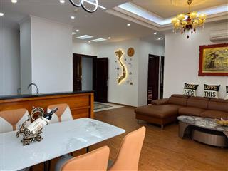 Cần bán căn hộ 90m2, 3pn Trung Yên Plaza số 1 Trung Hòa, Giá 5 tỷ 8 để lại đồ nội thất, LH 0382156236