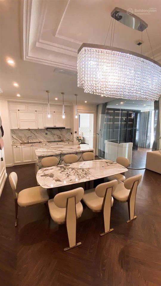 Góc bán nhà chuyển nhượng gấp căn hộ 4 phòng ngủ tòa park 3, nội thất hiện đại. giá thương lượng!