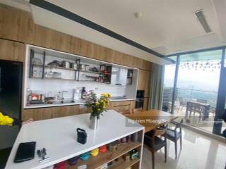 Nhượng lại căn hộ 91m2 có thể chia 2 phòng ngủ ở dự án pentstudio. giá chỉ 7,4 tỷ .  0906 244 ***