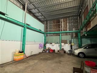 Kho xưởng ngay trục ql 13. thuận tiện di chuyển. 320m2. đường tải 10 tấn