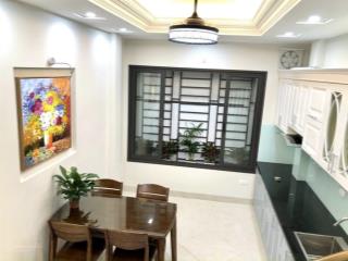 Bán nhà kim giang, dt 52m2 x 4 tầng, ở luôn, giá 7.8 tỷ, ngõ cự rộng, gần đường oto, sđcc