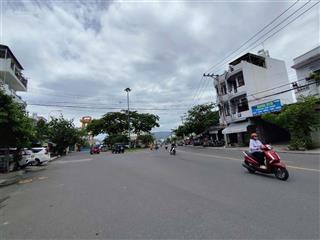 Bán nhà mới đẹp 1 mê gần trường tiểu học phước long 2 nha trang gần biển dt 90m giá 3 tỷ 950