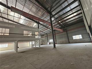 Cho rhuee kho xưởng quốc lộ 1a, bình tân , khuôn viên  5.000m2, kho  1.660m2