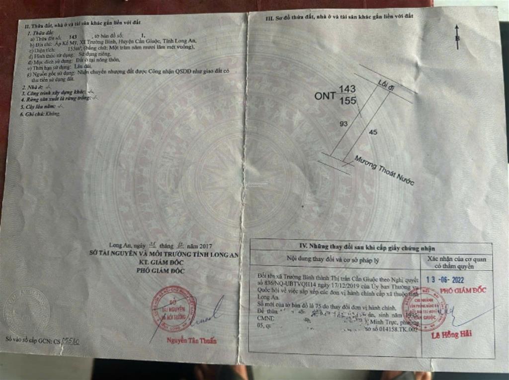 Nhà lầu mới tinh, 4 phòng ngủ, sổ hồng riêng, cách đường nhựa 50m, giá 1,82 tỉ