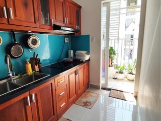 Cần bán căn góc 2 view có sổ 72m2, 2pn, 2wc  có nội thất  giá 1.970 tỷ. nh cho vay đến 1.2 tỷ