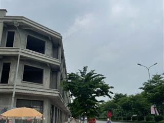 Bán nhà 3 tầng mặt đường Nguyễn Văn Cừ, phường Phù Khê, Tp Từ Sơn, Bắc Ninh