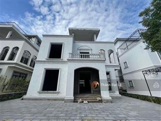 Chính chủ bán căn biệt thự đơn lập 3,5 tầng 336m2 đồi beverly hills đức dương, bãi cháy tp hạ long
