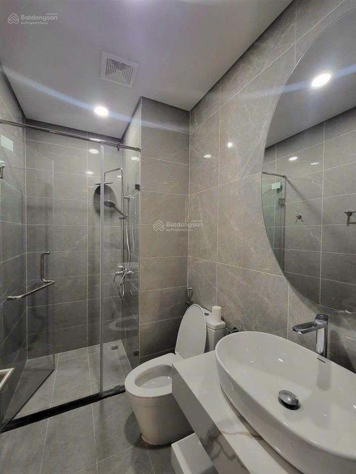 Cho thuê căn hộ brg diamond 108m2, 3 ngủ, 2 wc full đồ giá 27tr/th 0915 351 ***