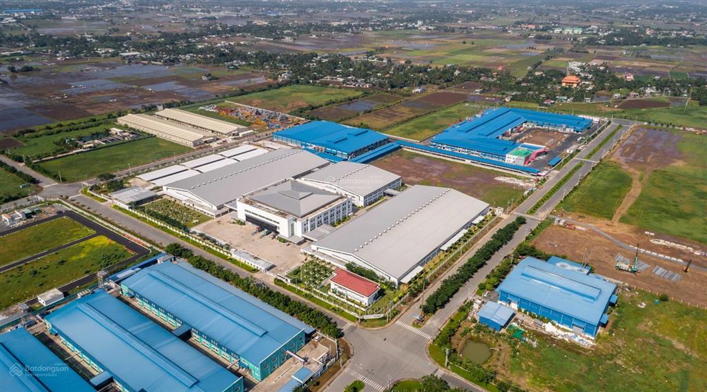 Cho thuê 1ha đất dịch vụ tại kcn hòa bình vị trí đẹp ngay đầu kcn
