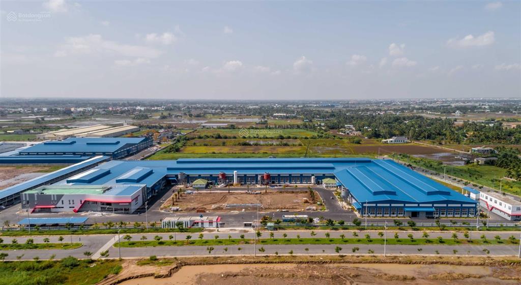 Cho thuê 1ha đất dịch vụ tại kcn hòa bình vị trí đẹp ngay đầu kcn