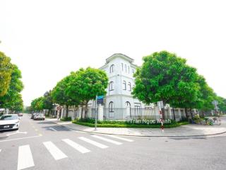Bán hộ chủ nhà lô biệt thự đơn lập 418m2 tại vinhomes green villas, có sân vườn, gara oto, bể bơi