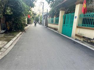 Bán đất Ngô Xuân Quảng.45m2 * mt 4m * 5,1 tỷ. ô tô thông, vào đất.