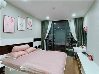 Bán gấp căn hộ đã có sổ hồng eco green q7 full nội thất bao tất cả thuế phí chỉ xách vali dọn vào ở