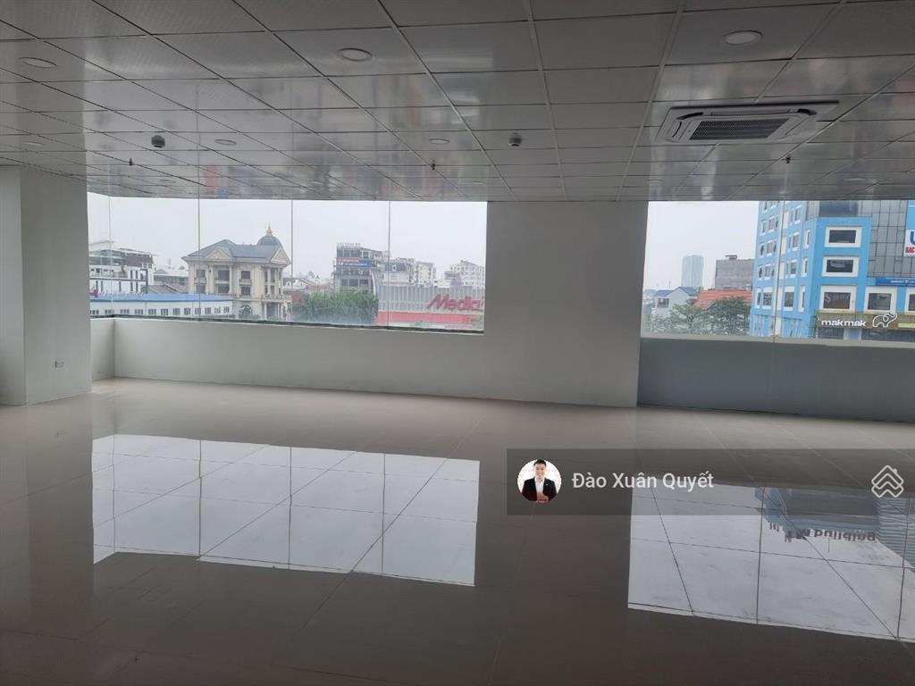 Văn phòng m2 tuyến 1 sầm uất nhất lê hồng phong giá 230.000đ/m2 (t7/2025)