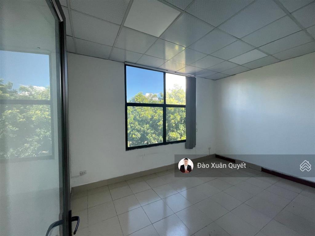 Cho thuê văn phòng 40m2  ngay nhà hát lớn hải phòng chỉ 6 triệu/tháng  hoạt động ngay
