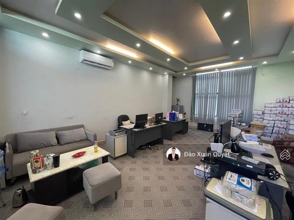 Cho thuê văn phòng 40m2  ngay nhà hát lớn hải phòng chỉ 6 triệu/tháng  hoạt động ngay