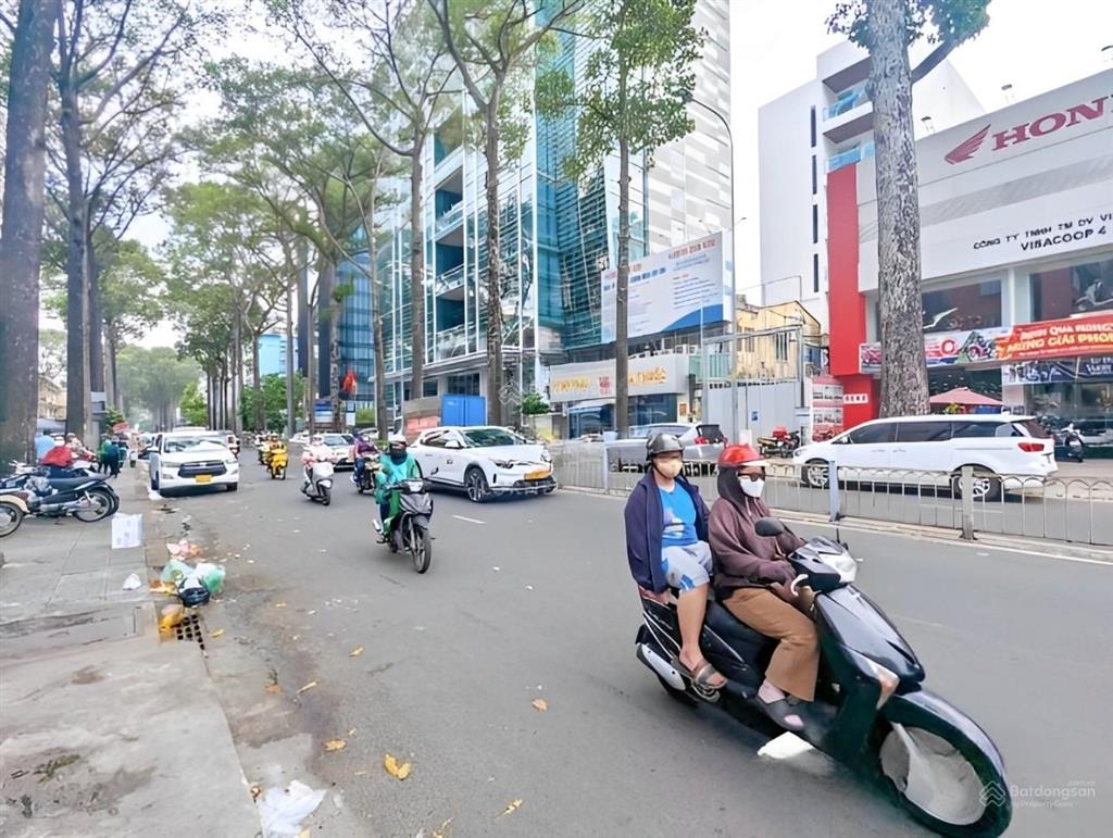 Cho thuê nhà mặt tiền 428 nguyễn thị minh khai, quận 1. dt 15x35m. trệt lầu. dtsd 535m2