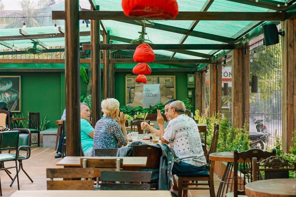 Hot! ngang 30 mét tại xuân thủy, thảo điền, quận 2. dt 30x40m. trệt lửng