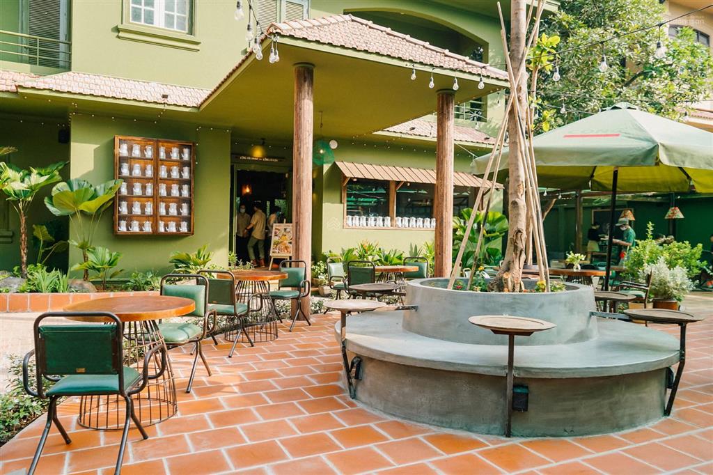 Hot! ngang 30 mét tại xuân thủy, thảo điền, quận 2. dt 30x40m. trệt lửng