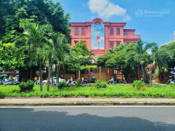 Vị trí góc 2mt  phan xích long, phường 3, quận bình thạnh. dt 38x26m