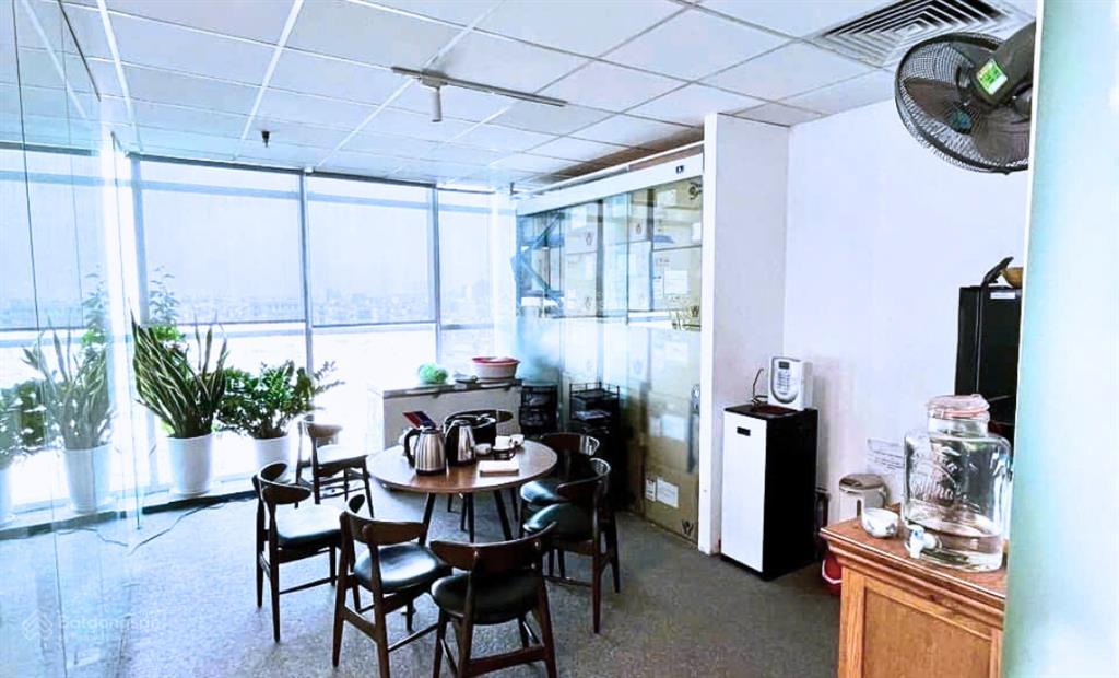 550m2 cắt nhỏ nhất 100m2 giá 220k/m2/th. vp giá tốt chủ thứ cấp vinaconex chợ mơ  bạch mai