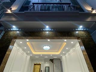 VIP Thanh Xuân, 48m2, 6 tầng, thang máy, ô tô đỗ cửa vào nhà, nhà mới, vài bước ra Ngã tư sở