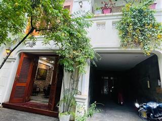 Giá 65trcho thuê villa sân vườn đường lê văn sỹ quận 3. nhà có sân vườn, cây cảnh cực thông thoáng