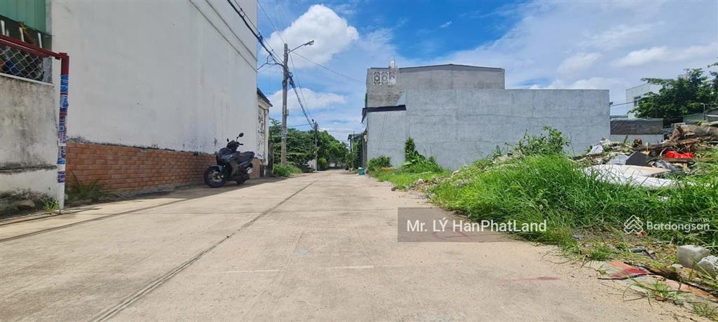 Đất 4x17m full thổ cư chỉ 4,1 tỷ. ngay ngã 4 ga, đường tl 17, q12, hẻm thông xe tải