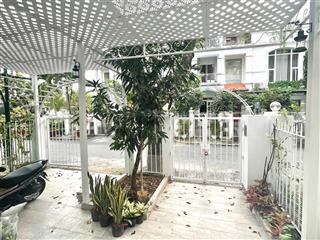 Nhà phố vườn, biệt thự nguyên căn mới đẹp pmh, q7, gần trường quốc tế rmit, ssis chỉ 29 triệu/tháng