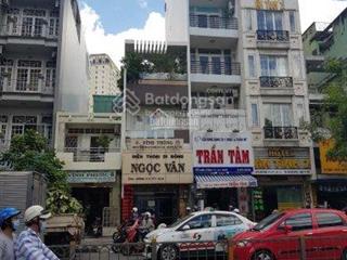 Gia đình cần bán nhà mặt tiền đường 3 tháng 2 p14 quận 10 dt 4mx30m 4 lầu, thang máy, giá 32 tỷ